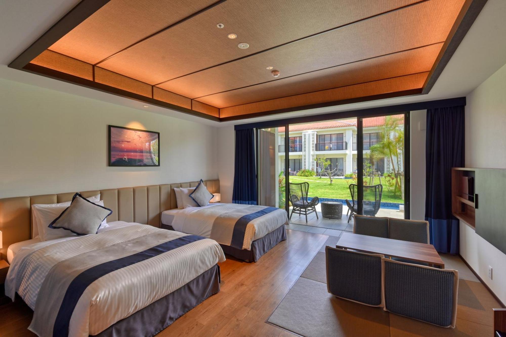 Fusaki Beach Resort Hotel & Villas Ishigaki  Exterior photo