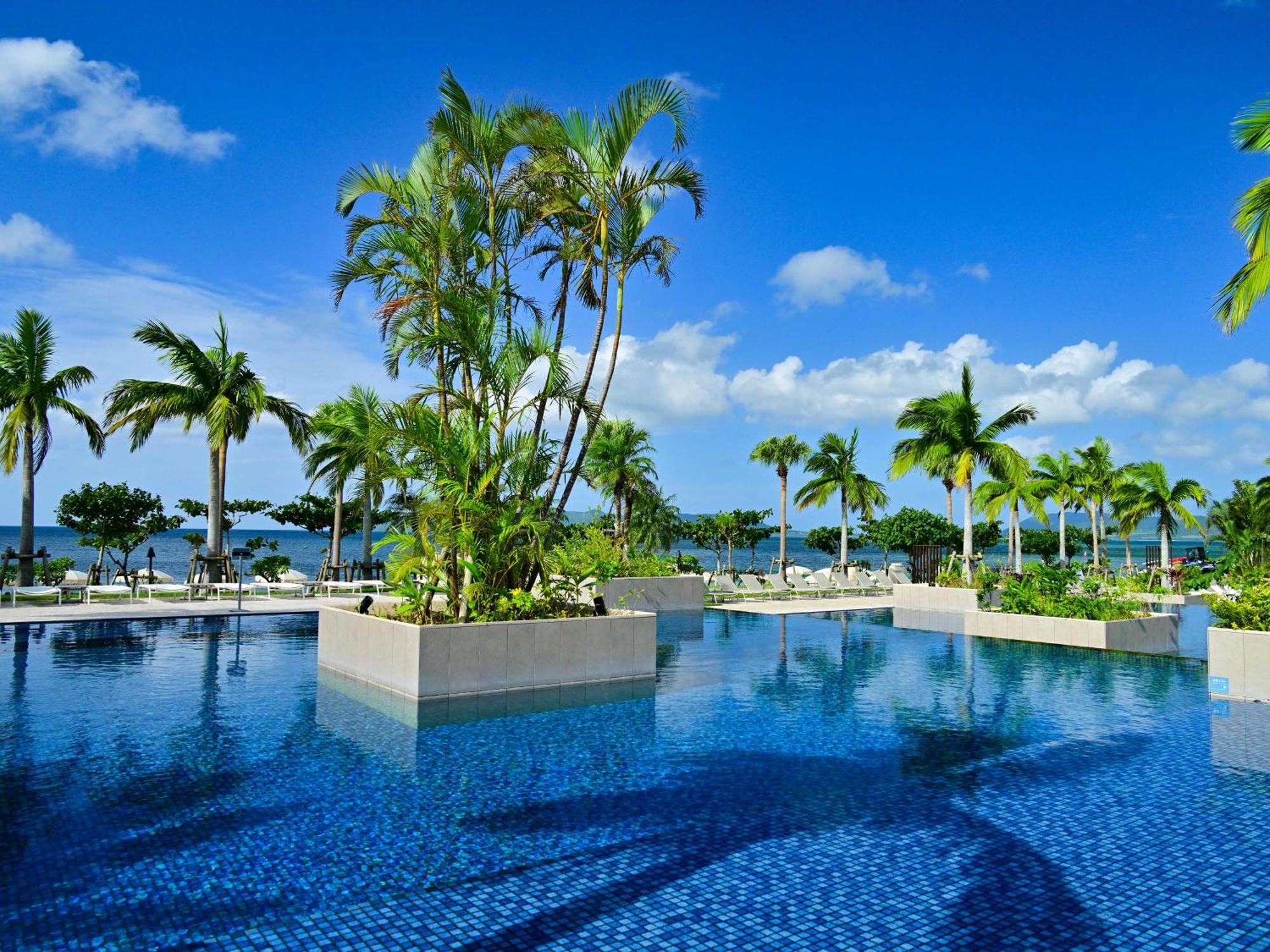 Fusaki Beach Resort Hotel & Villas Ishigaki  Exterior photo